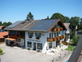 Haus Golsner Modern retreat